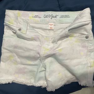 Cute light tie dye jean shorts